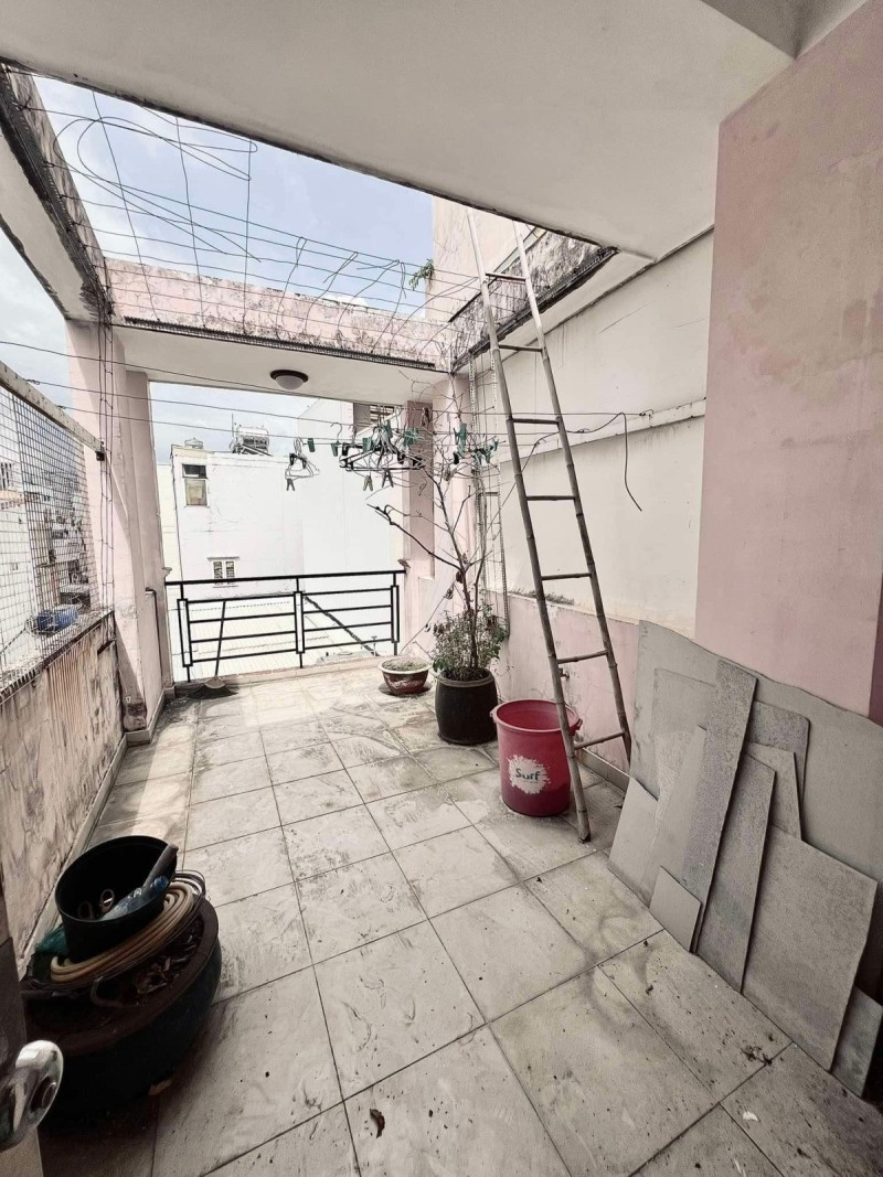 352f46d951193c0e5b2a224dba758f92.md