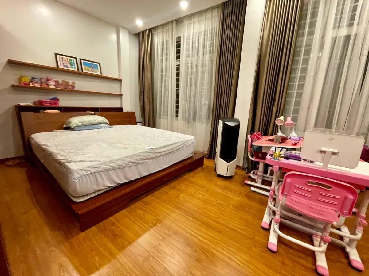 43eed868-a87d-4ffd-9c7a-3ff8c3b60230