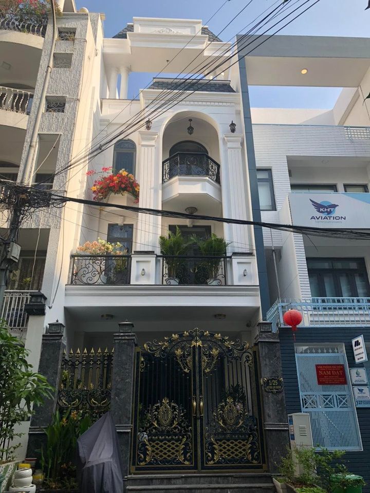 453242006_1219882532776966_142794741731814009_n