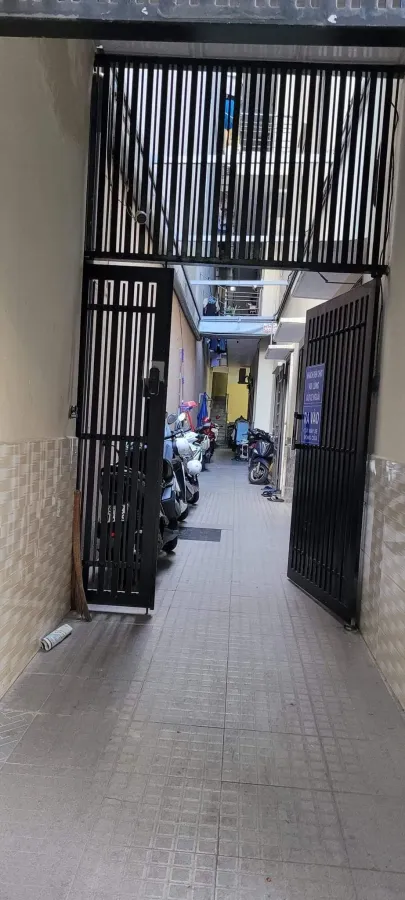 5263d608-45b6-5ea1-aa68-361e1b97f822