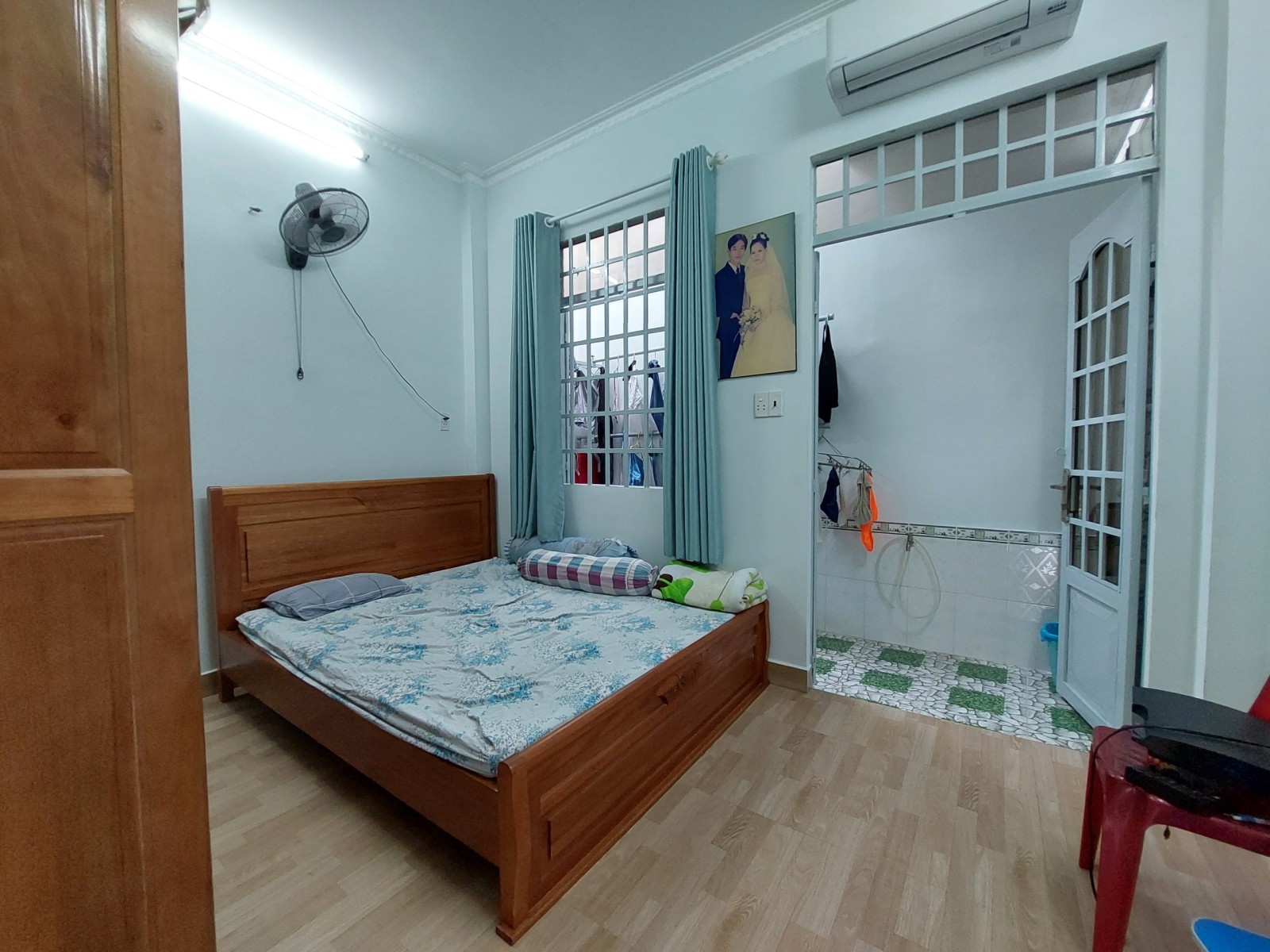 56b605a94730228ef0977eb595f9b124