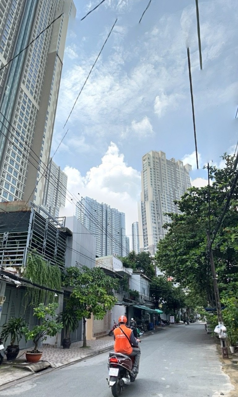 587ec1947cd6ae88f7c7