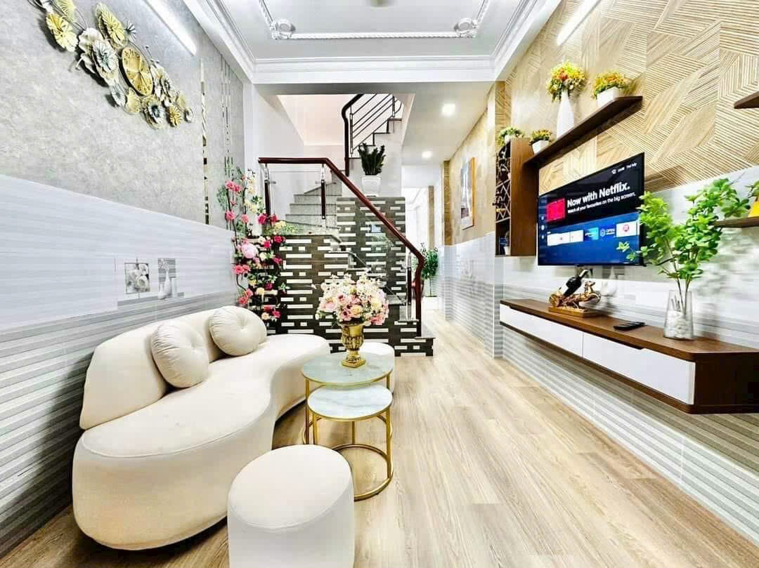 5eeae8bcb28816d64f99