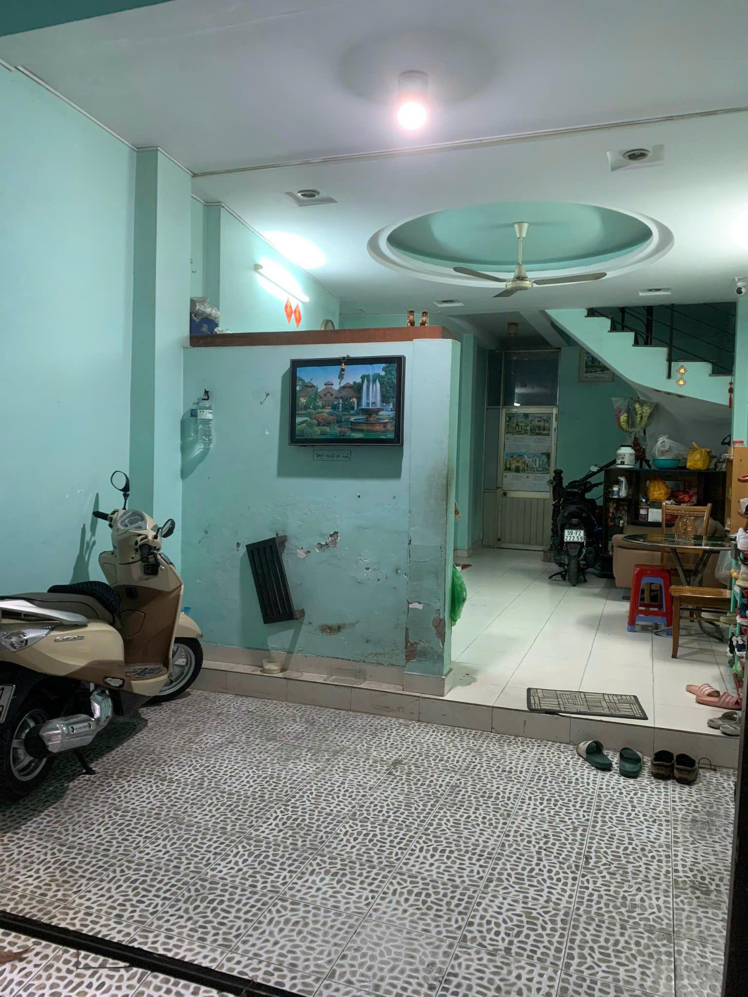 83052670_3a6a3abf-4247-4c1f-db6e-08dc544b2d46_