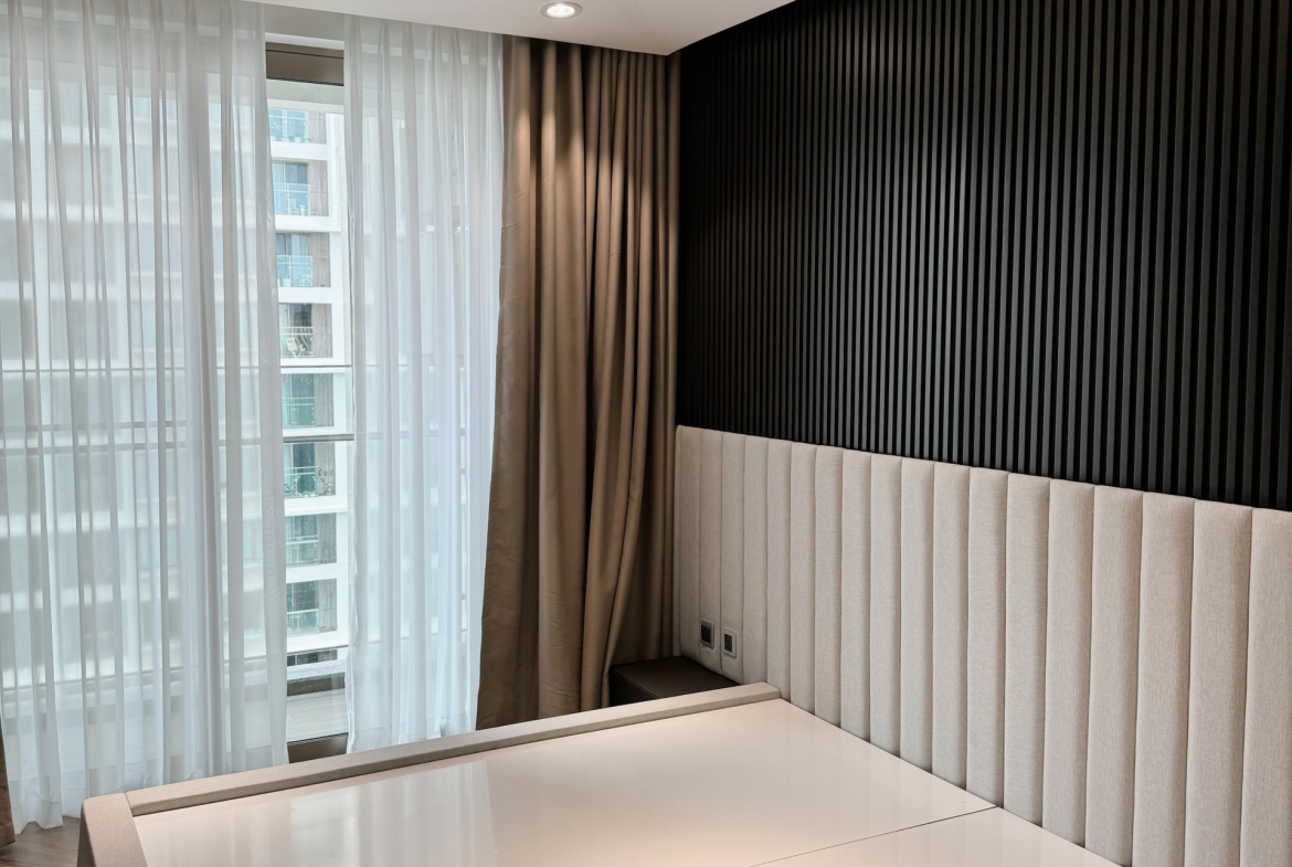 94054cee7e53db0d8242