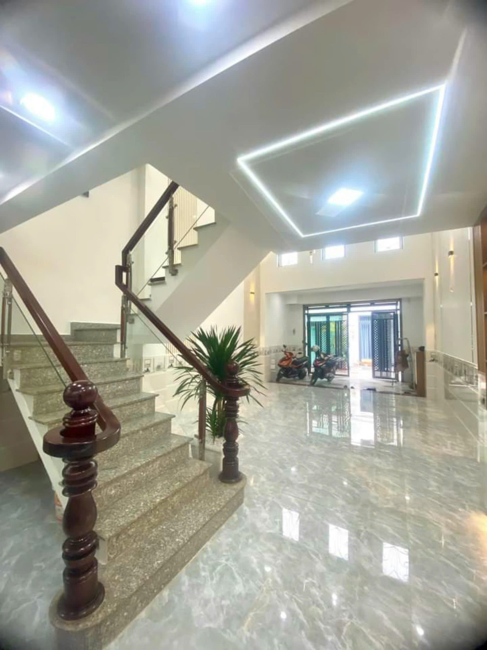 992304c3e70f43511a1e