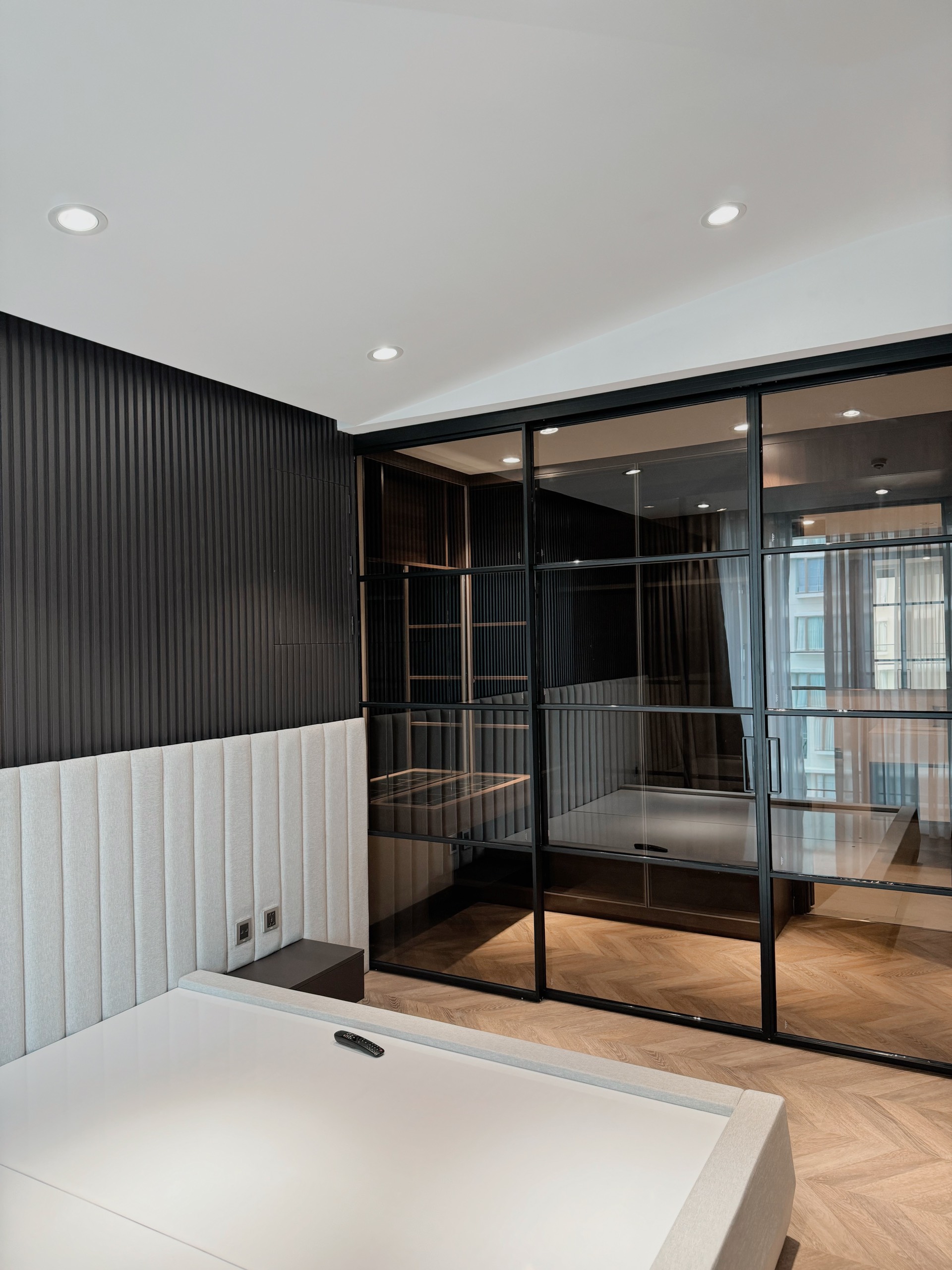 acb3d455e6e843b61af9