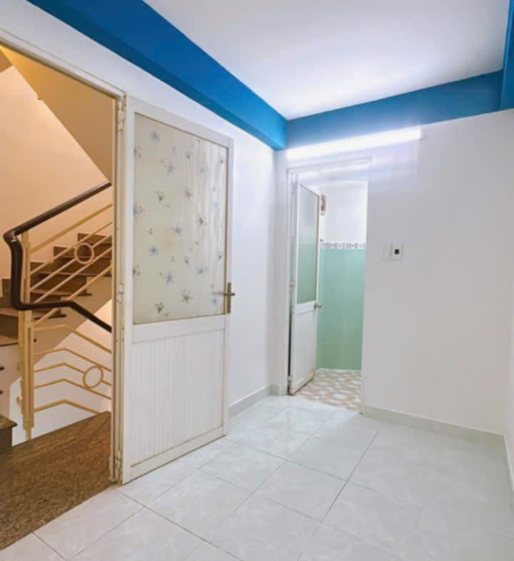 b01ac2f5-0fdc-46af-982f-a4d7d381fa72