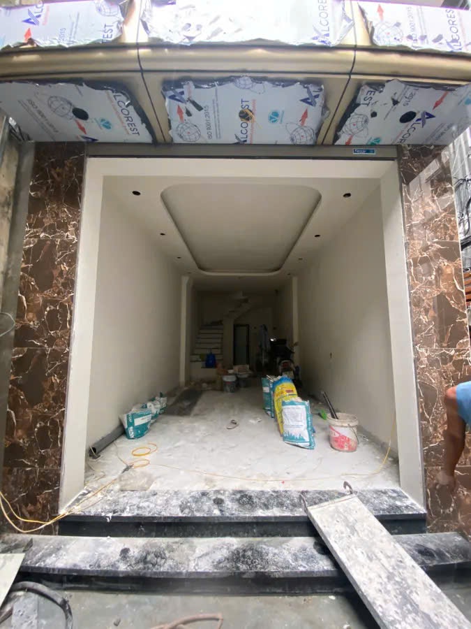 b1861b9c1e64ba3ae375