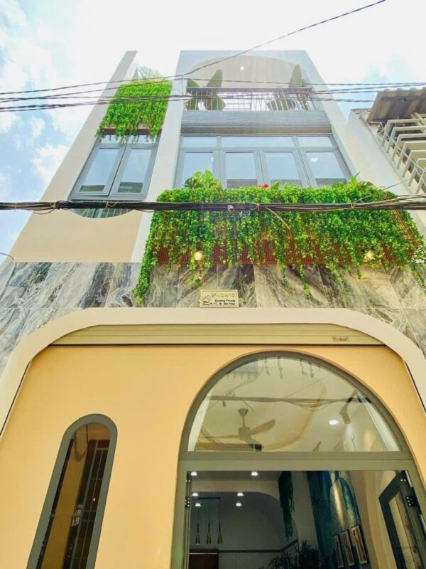 b1e11fb3a0bb36e942ab6fdbb90f990e.md_-600×800