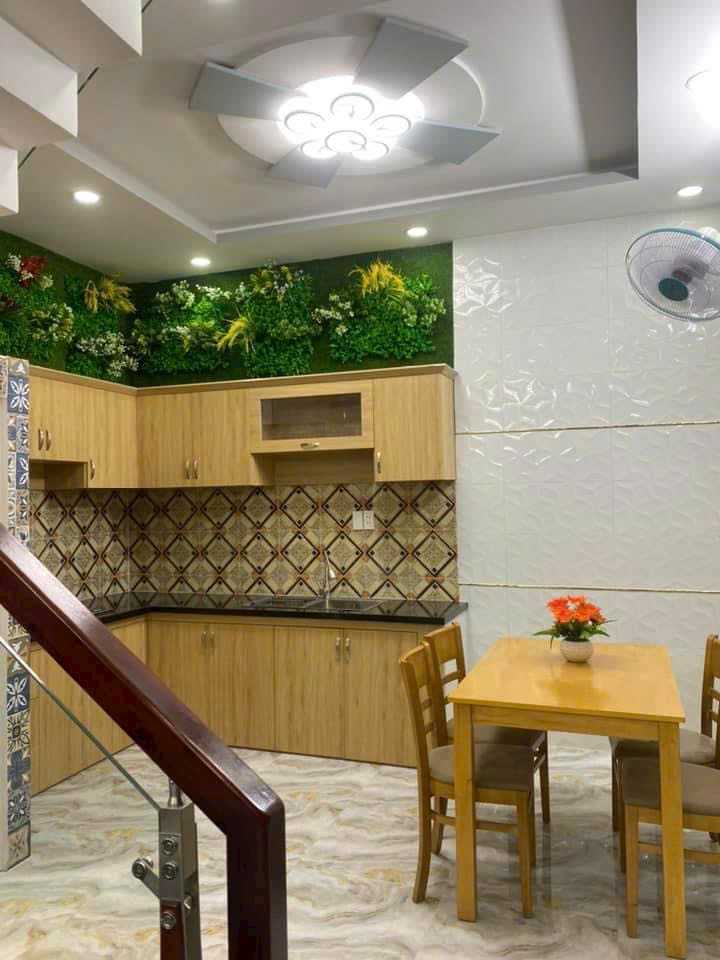 ban-nha-duong-so51-03