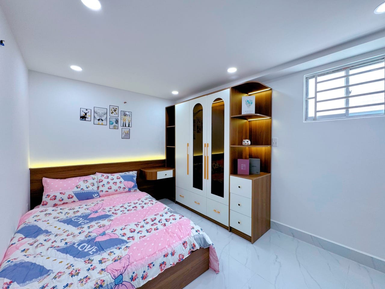 ban-nha-pham-van-tri-05