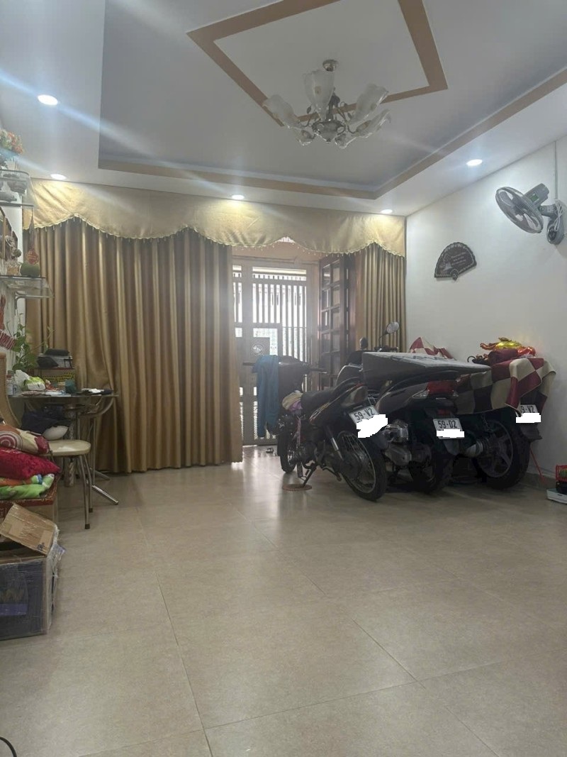 ban-nha-thong-nhat-01