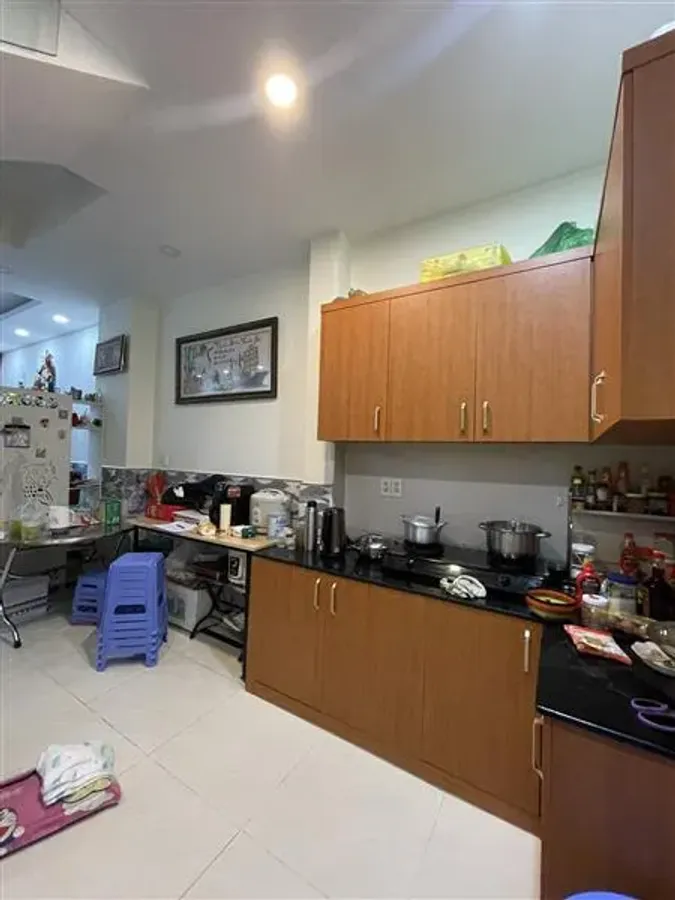 bc7c22b9-9fa2-5506-a26c-694bfce8a771 (1)