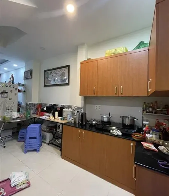 bc7c22b9-9fa2-5506-a26c-694bfce8a771 (1)