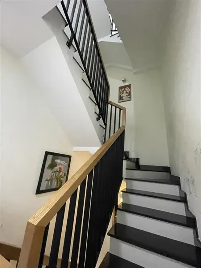 bfdf36a2-49c7-50e9-b5e2-d3d4e287ef9c