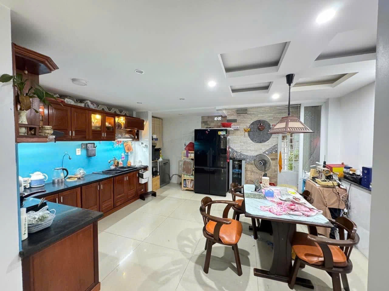 c0e464642e35896bd024