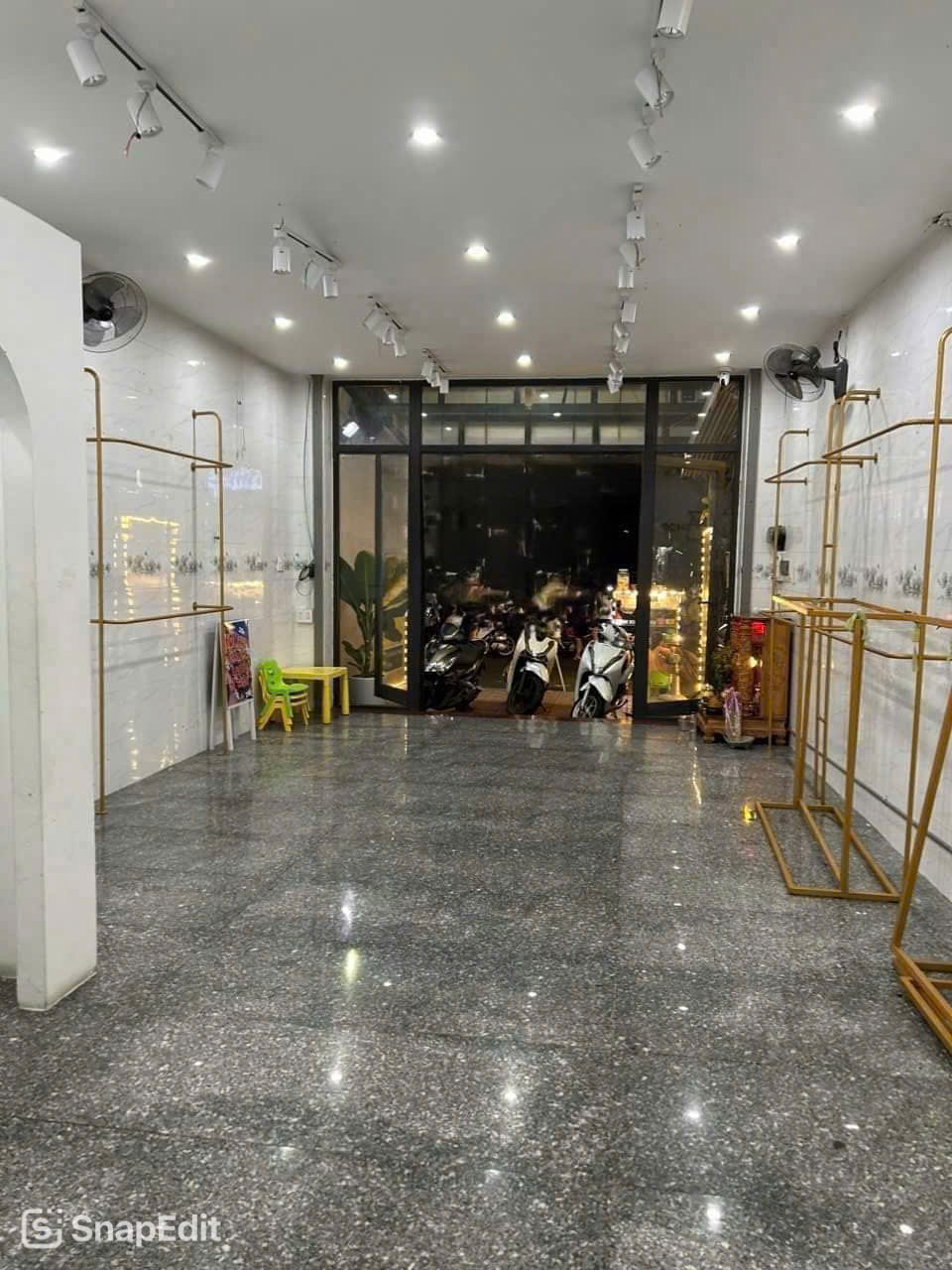 ca99b647ff4e5810015f