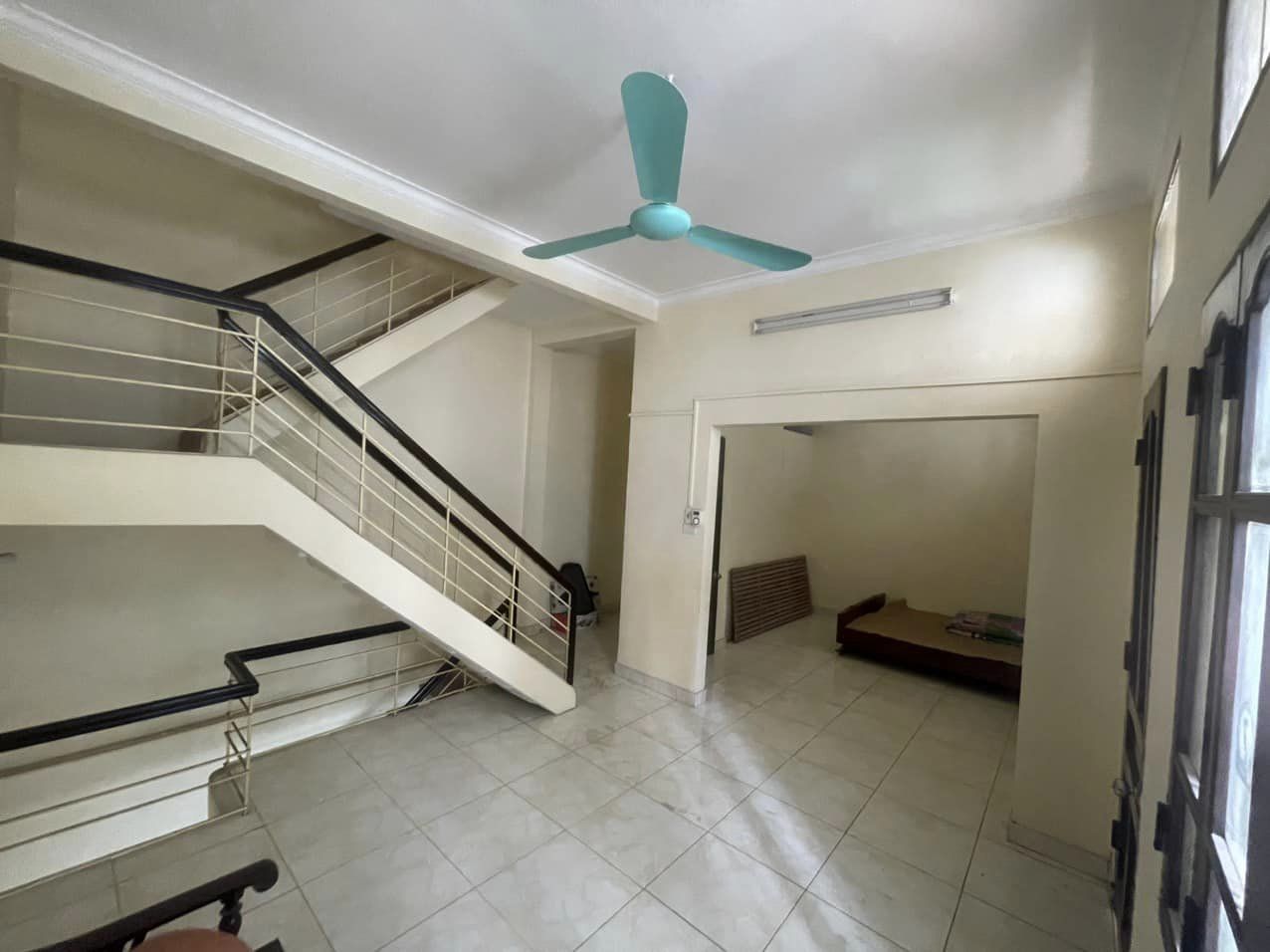 cho_thue_nha_gocde_15trieu (1)