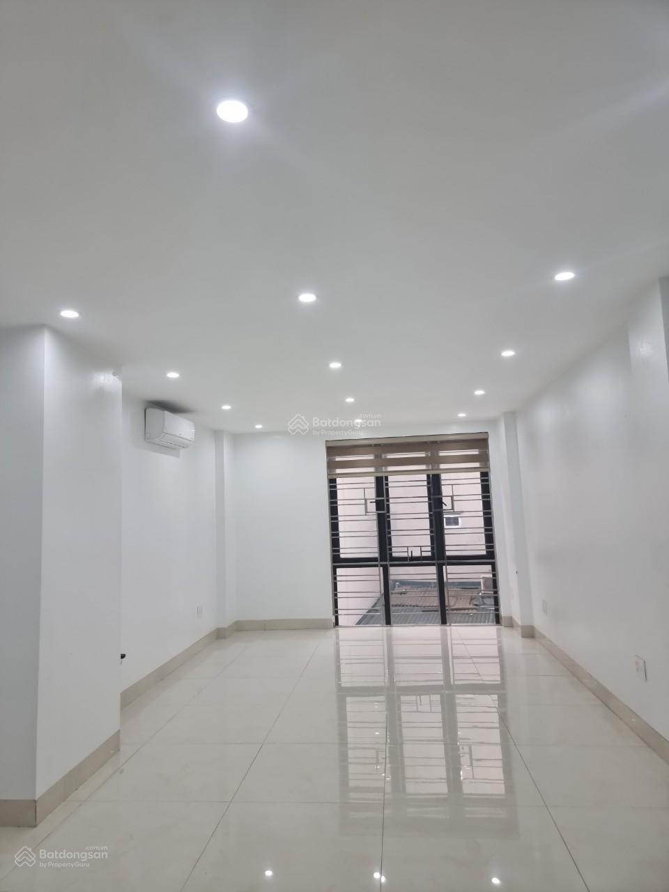 cho_thue_nha_le_quang_dao (5)