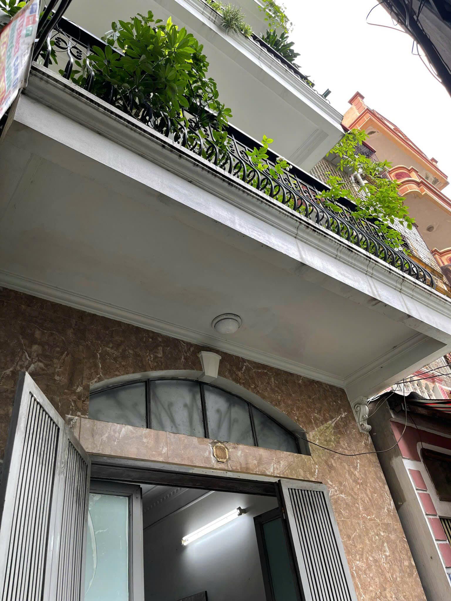 cho_thue_nha_o-ho_gia_dinh_nhom_ngo-139_tam_trinh_hoang_mai (1)