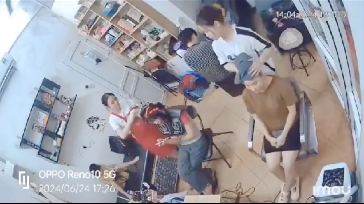 d9977d09-4470-450a-b617-966f37cc5eb7