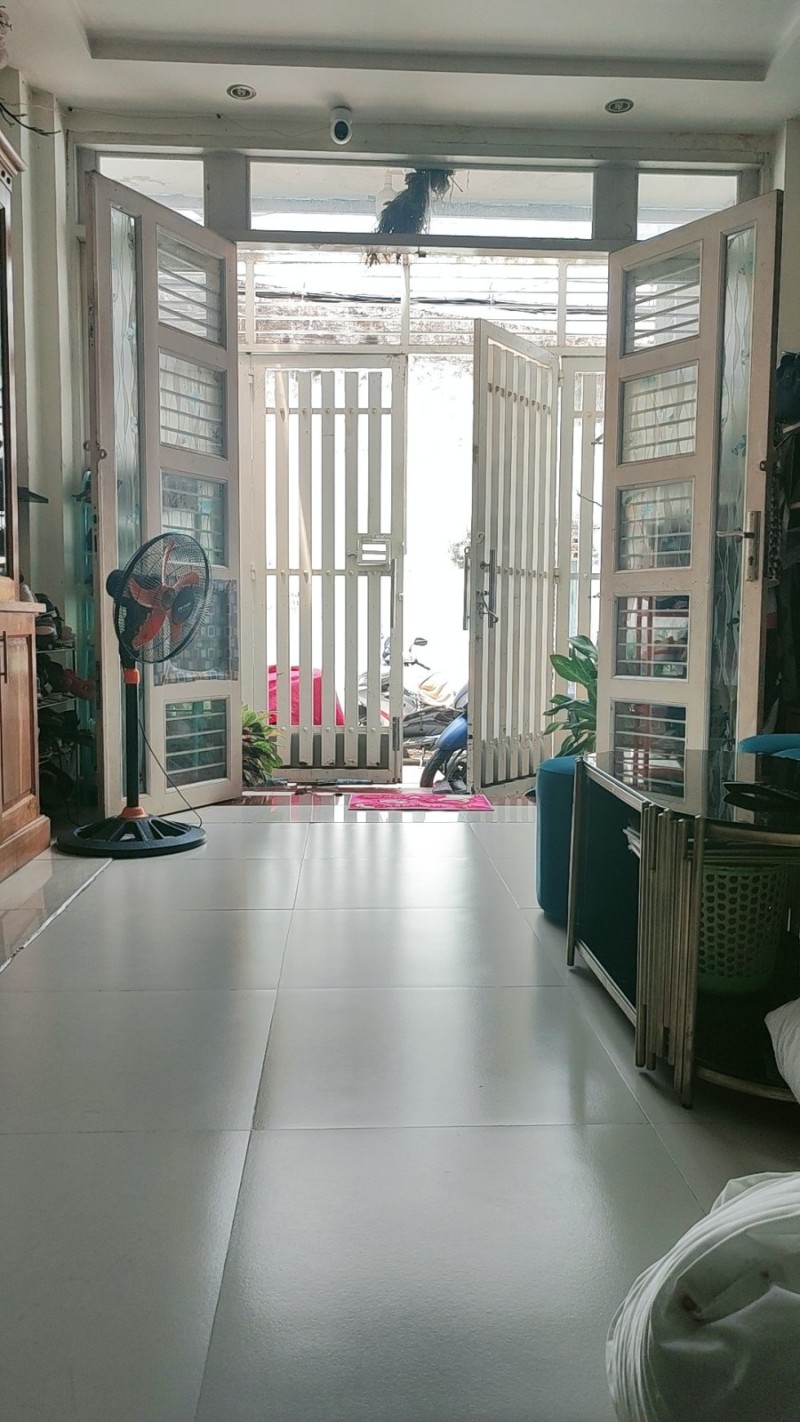 d9c654bb44b63a0cc92e13c6d1937871.md