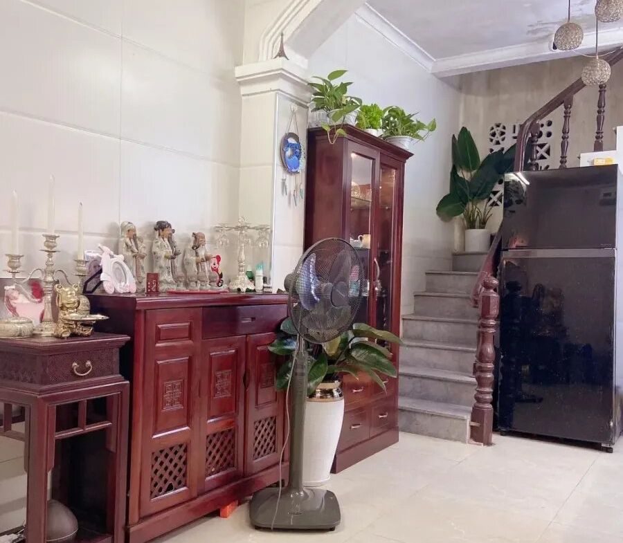 de501c51-6e96-5039-8a01-be2bbe5f937a