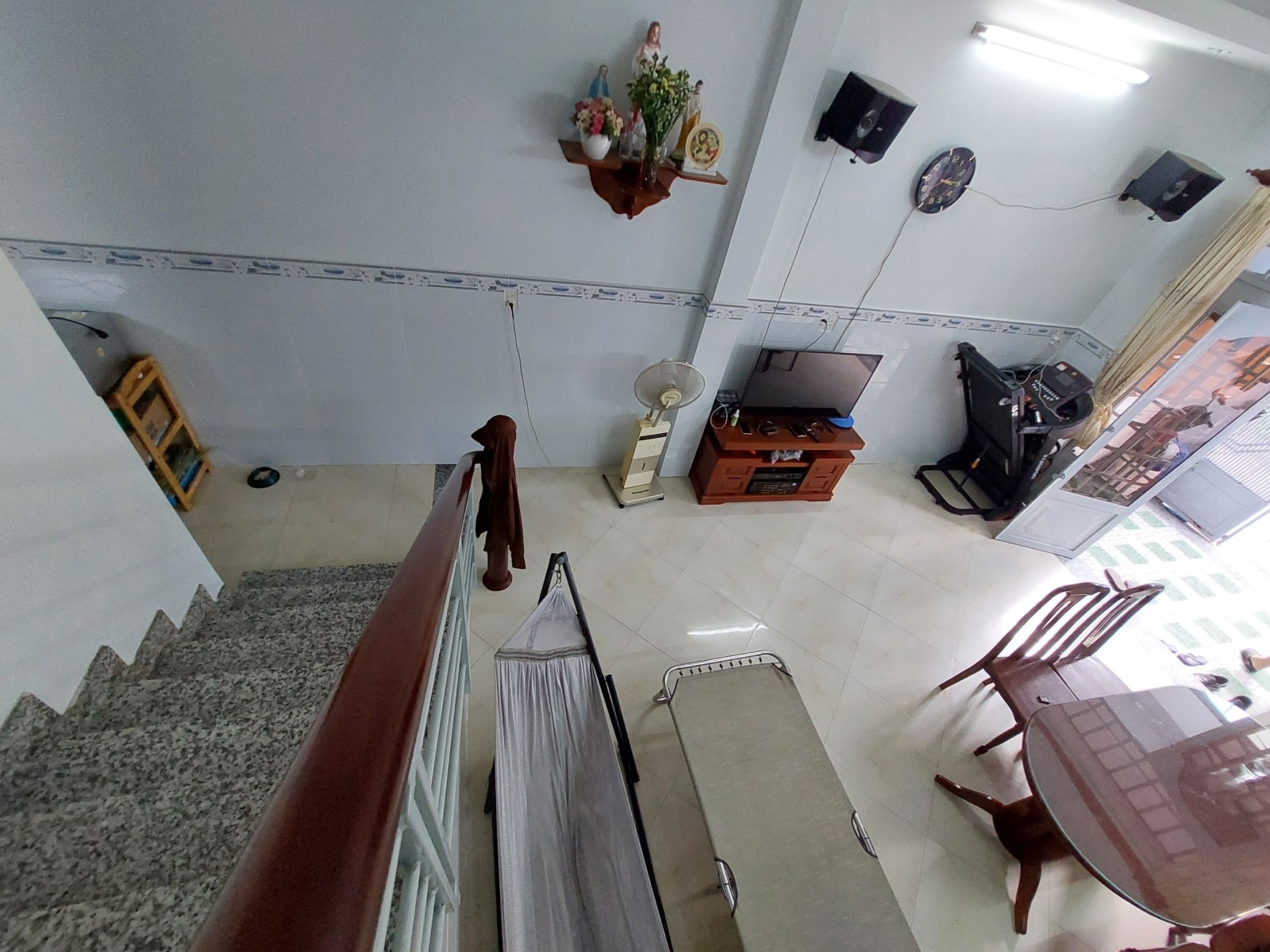 e2e542322e844a7244afe36c7ba95d5a