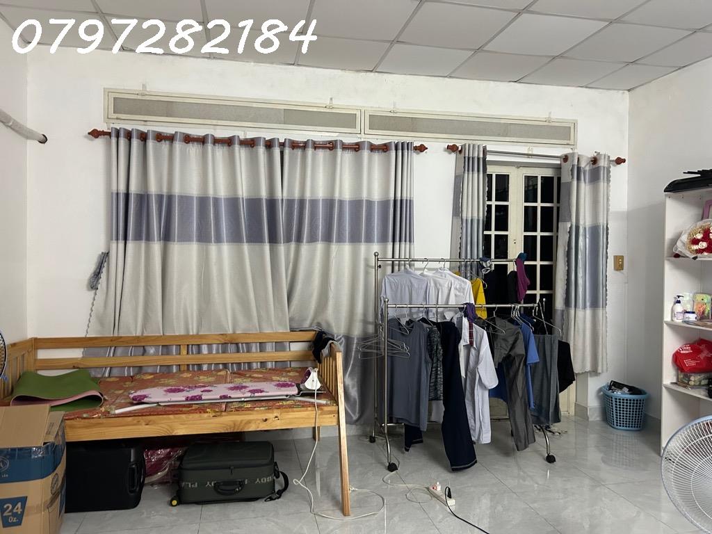 image_picker_B5CABC3C-A0E1-4431-AB95-4FF36962B326-1380-00000106F46A807D