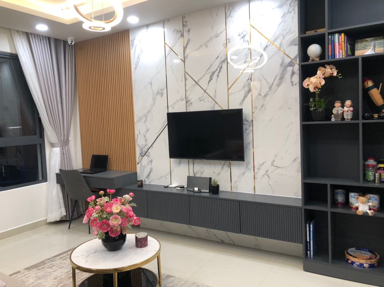 phong-khach-can-ho-emerald-06