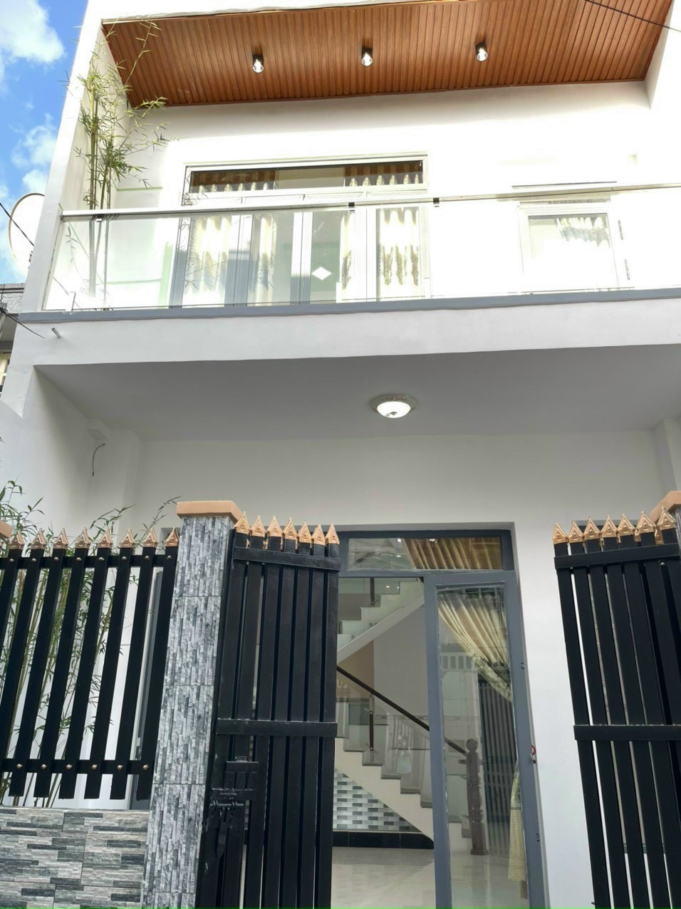 z2920022552487_42c67cccb1474f4039fcb87333388d9e