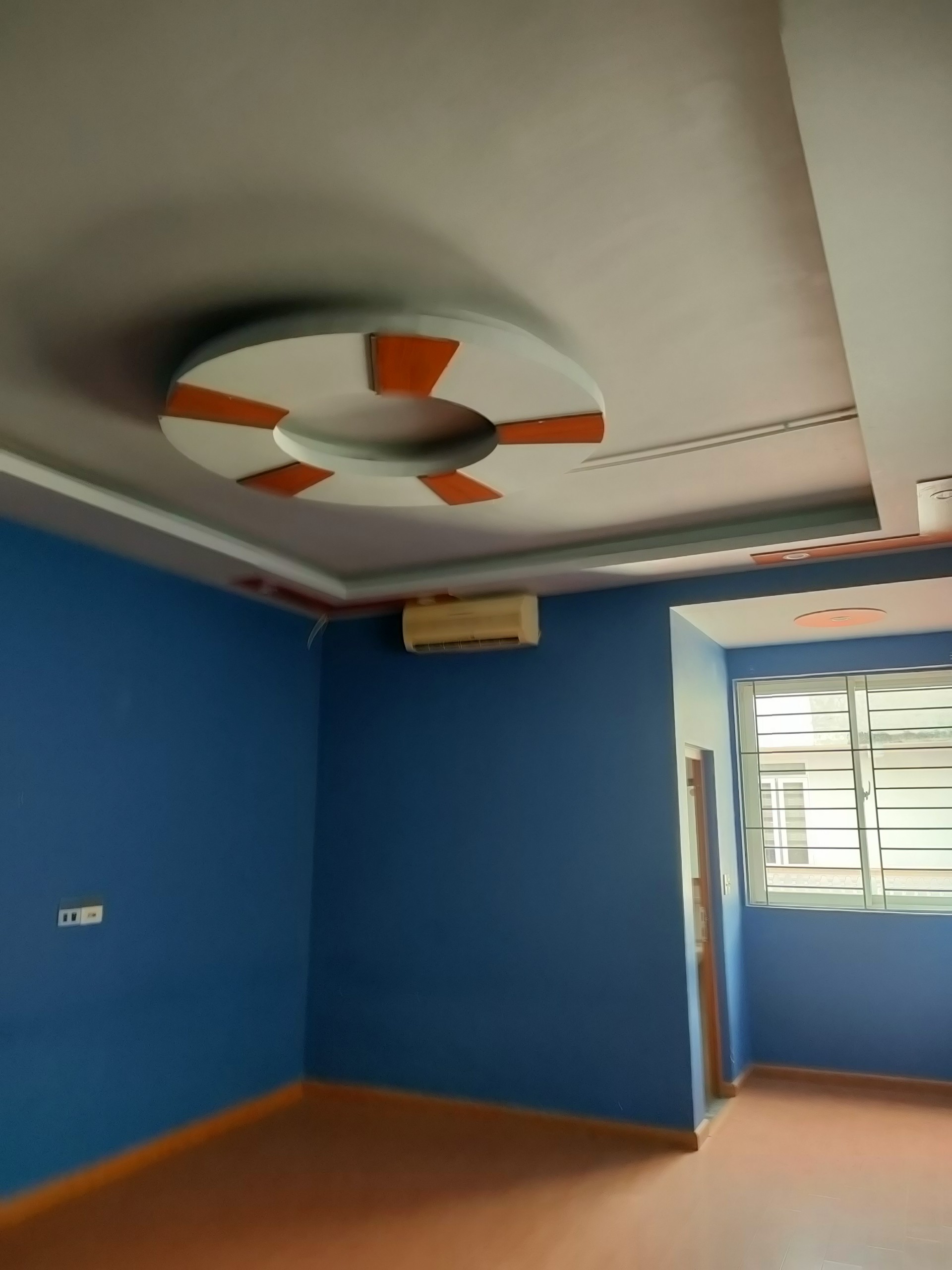 z3731423429042_3f3cdfad88721254845f3f96581a28b6