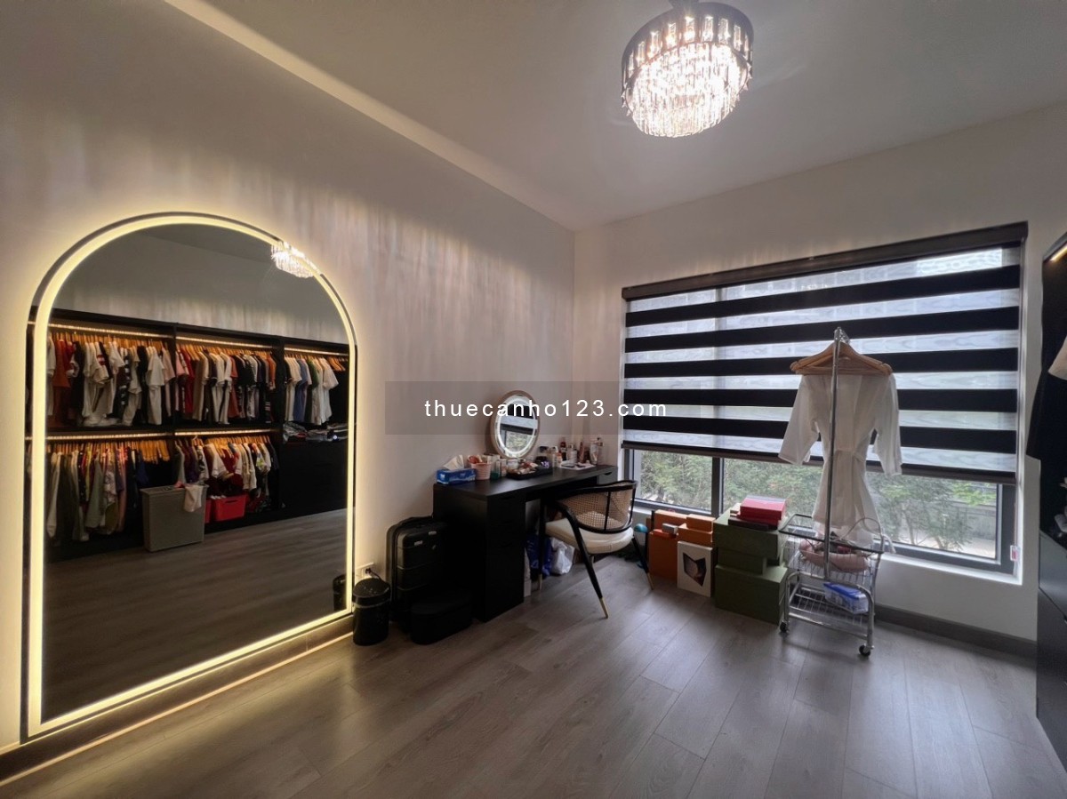 z4730273574701-e511c25256bf5c44eb0ce4851d3c5527_1697081876