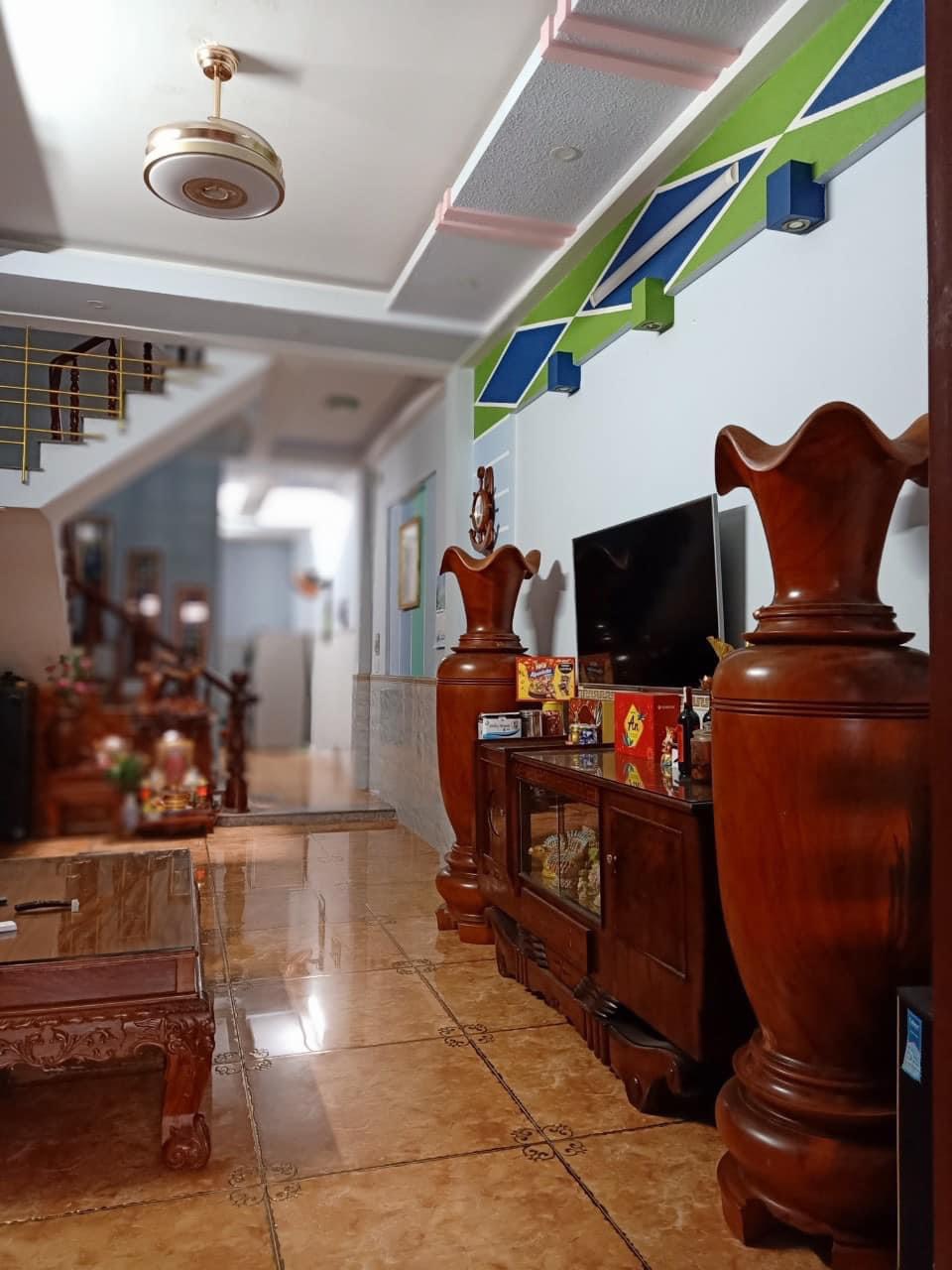 z5206772260609_e8aa2cbbc3903de3ef7528952504bc8b