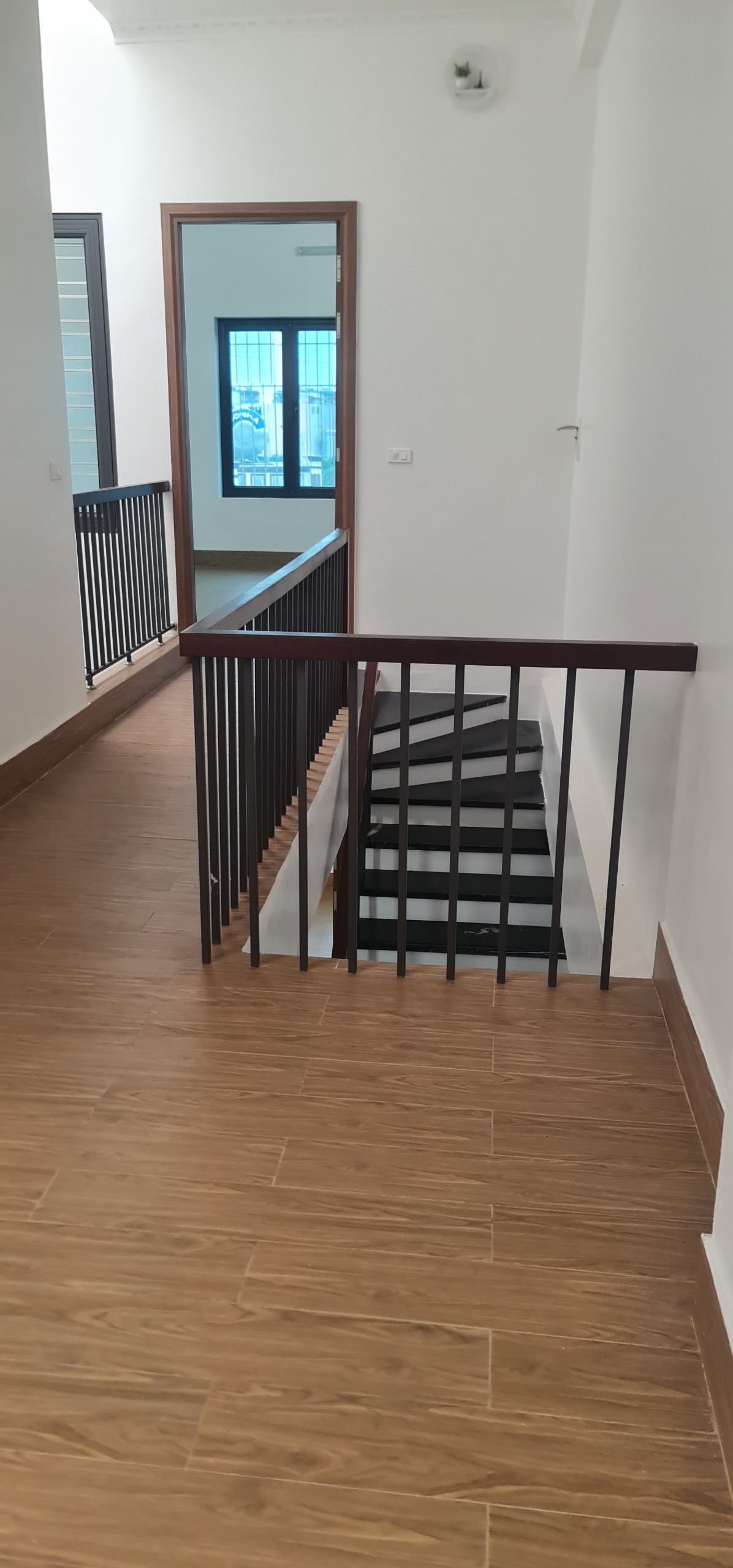 z5431349774999_ad9c094bc9660d24b22877589c3a5a28