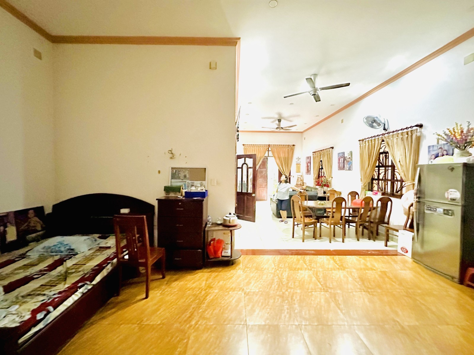 z5549516241190_a574c6c975f8fdb8d7f2438d4c69f3d0