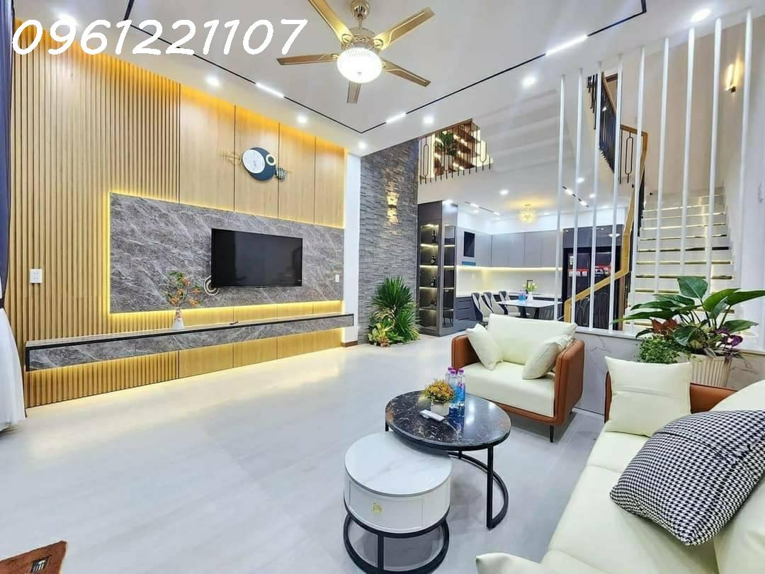 z5618626808422_18f52e2b2b4e1b62473899218d226828