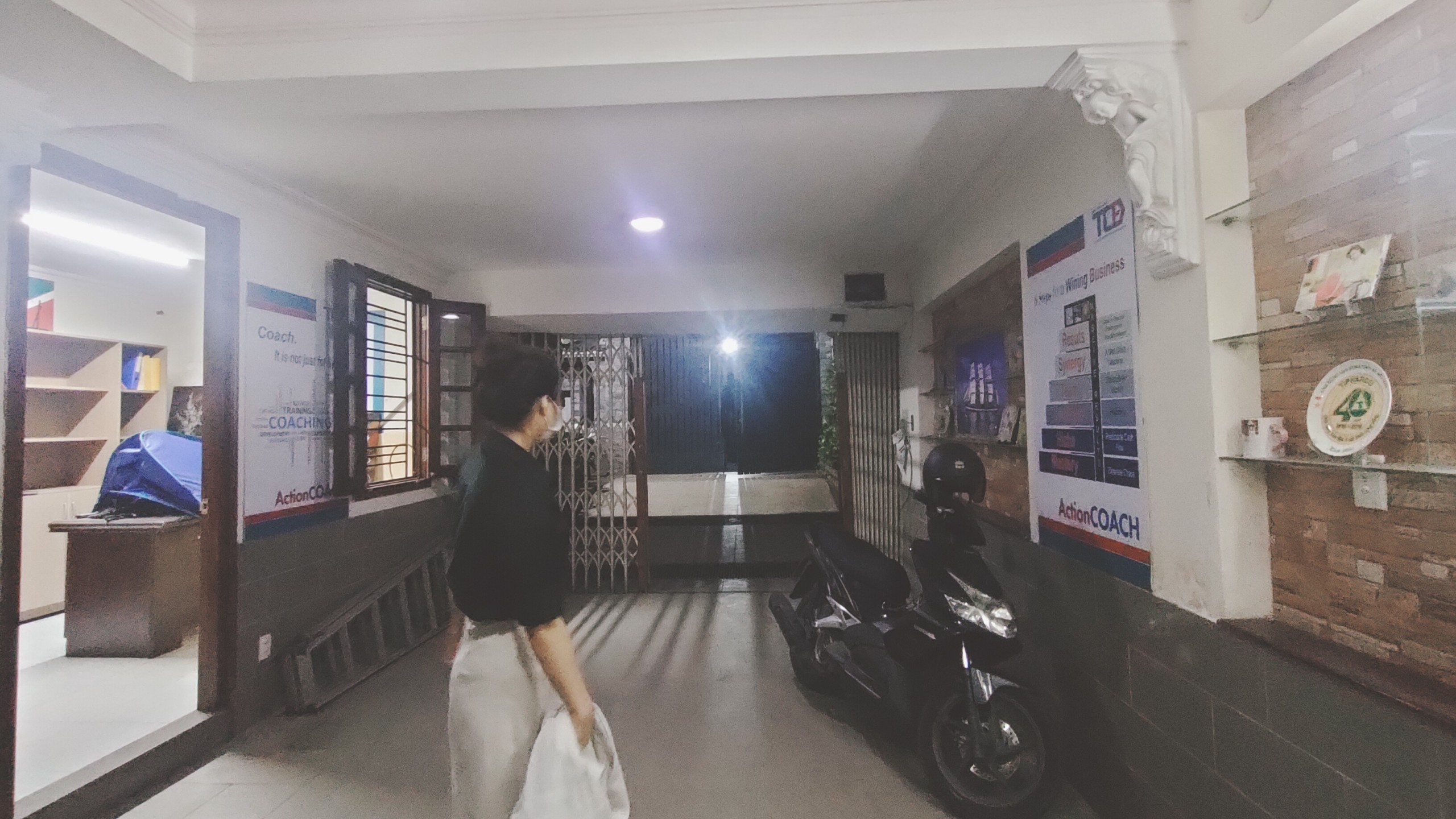 z5621171150877_be154b2dcbab39368709cd654a7c4c0e