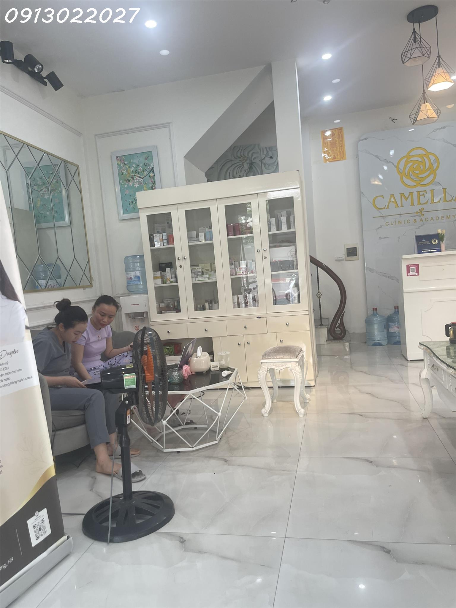 z5626535783003_c40f1ab803972c7c3d8eb2e9c3fa8bc2