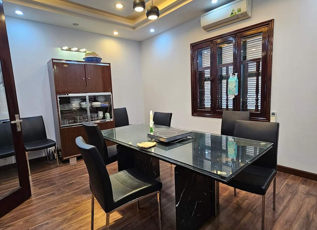 z5654362614827_c80e5c5b4ce229a8b7b8bb302d1a3b32