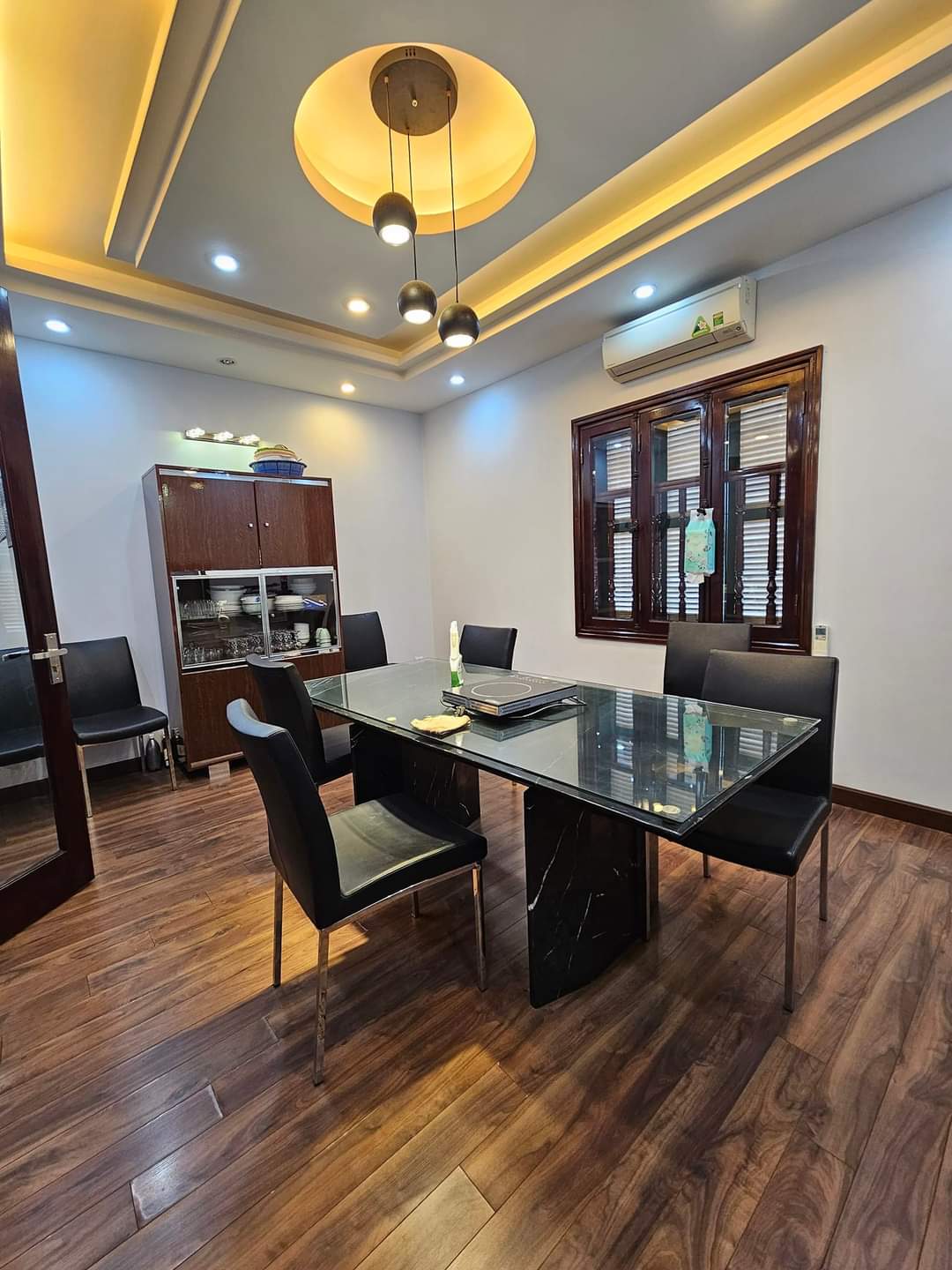 z5654362614827_c80e5c5b4ce229a8b7b8bb302d1a3b32