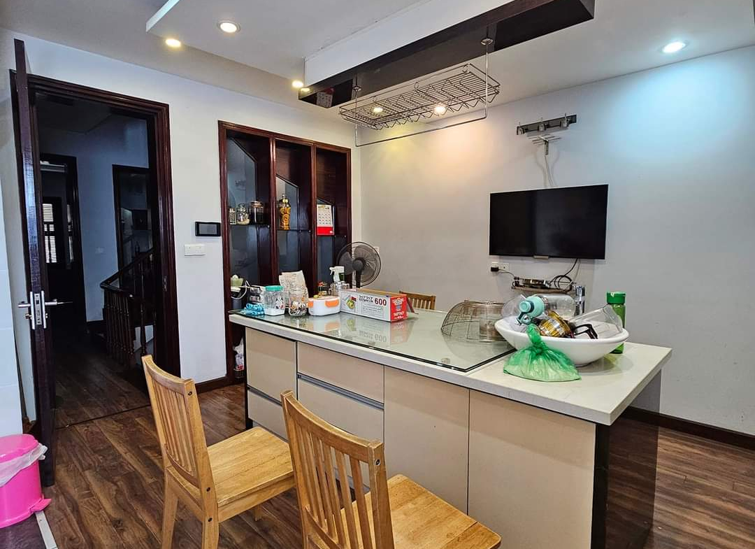 z5654362616648_46337b2fbd946fb4bdd1fdf3d50fc345