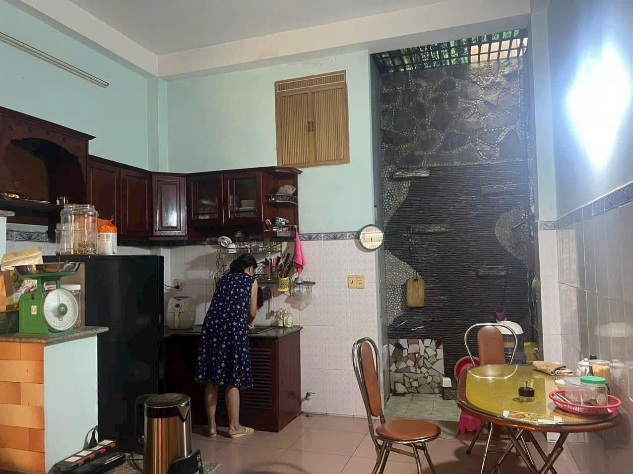 z5665537909611_7a67f0c8a83741907865592a8932e28a