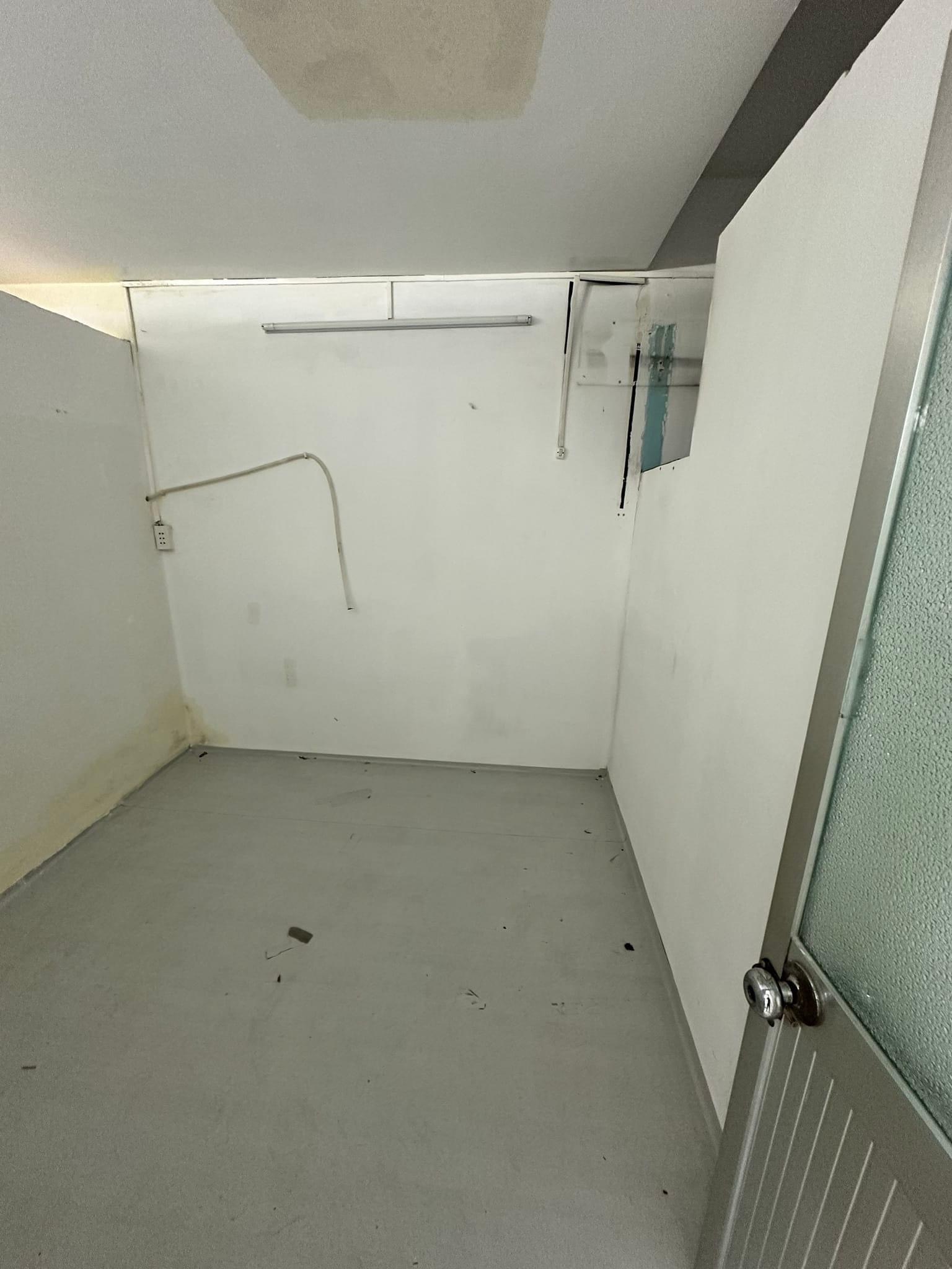 z5672837845756_2d9d2fa63dfd7a21b674400eaf8dfa24