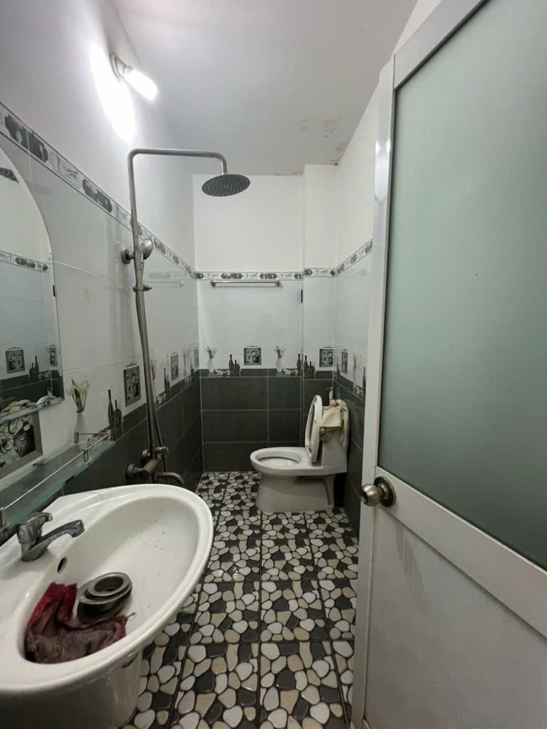 z5679232524478_77bb79cf4ecbb2e0f6aafd1ca84edf66