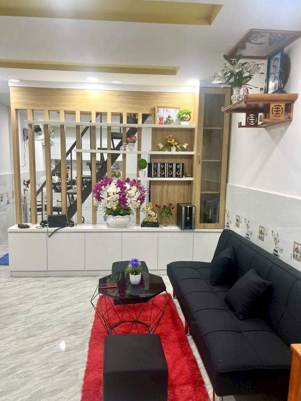 z5680112477362_b48c54e385d3ce4ffb06aeaa9fa66fe1