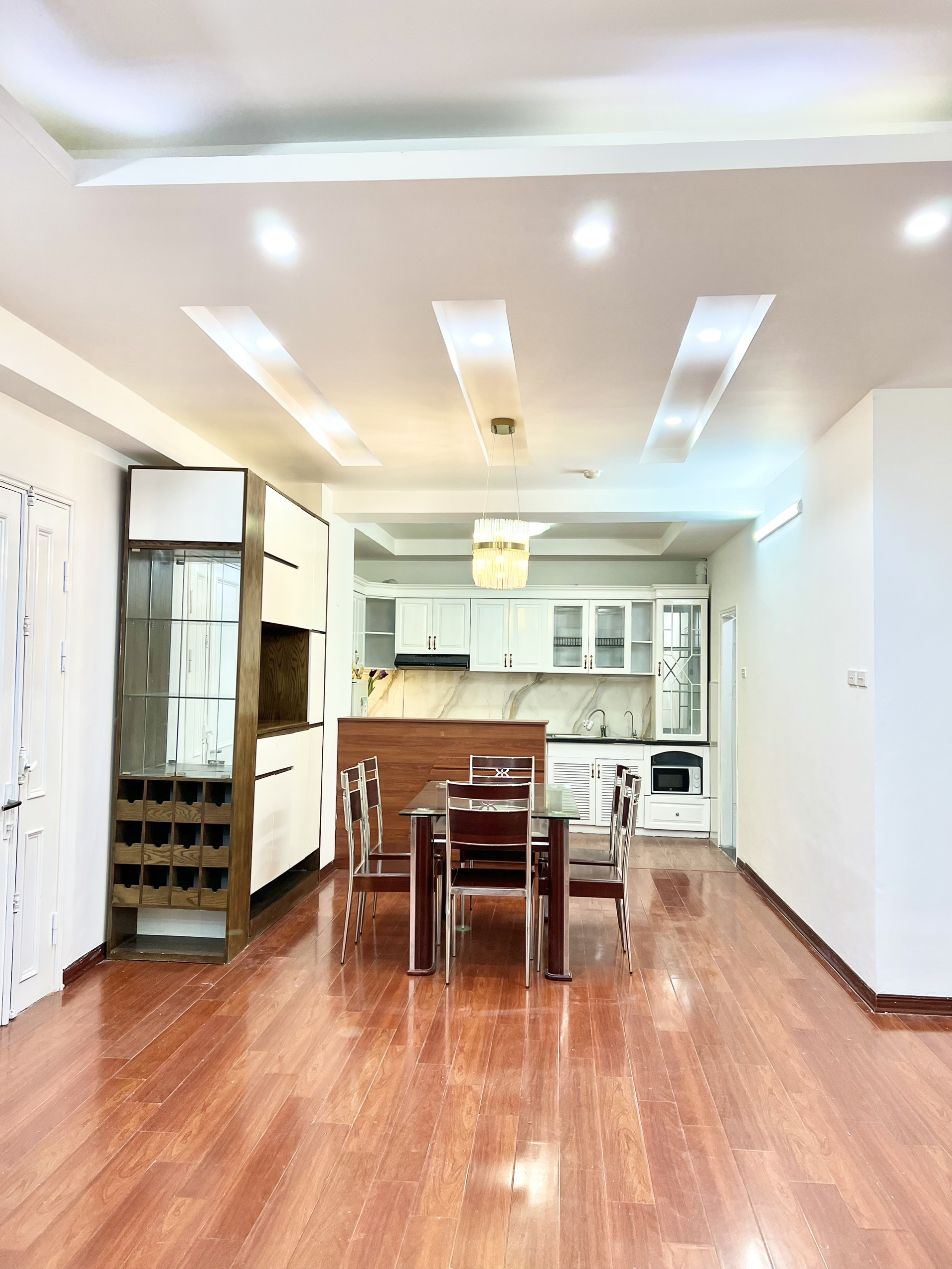 z5681413408372_f936c365a7d372ef463caf978196023b