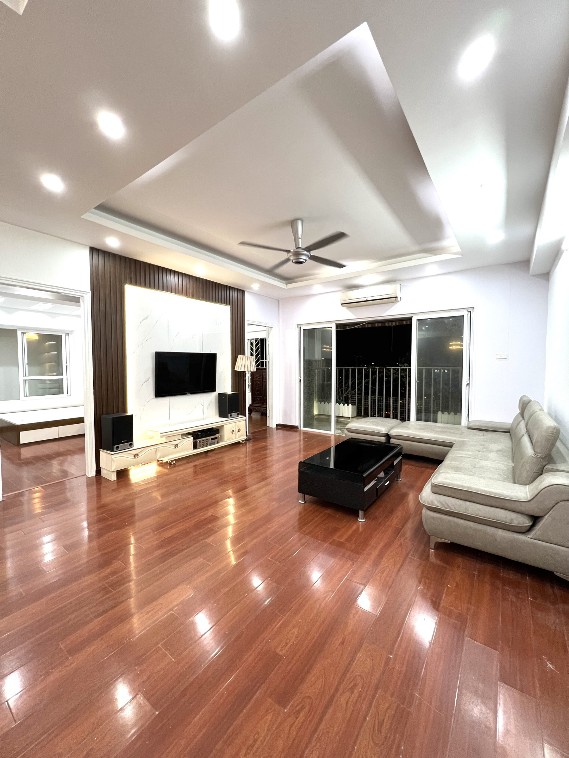 z5681413421331_5fb5116cbcc444b578c2811cf2f92bf9