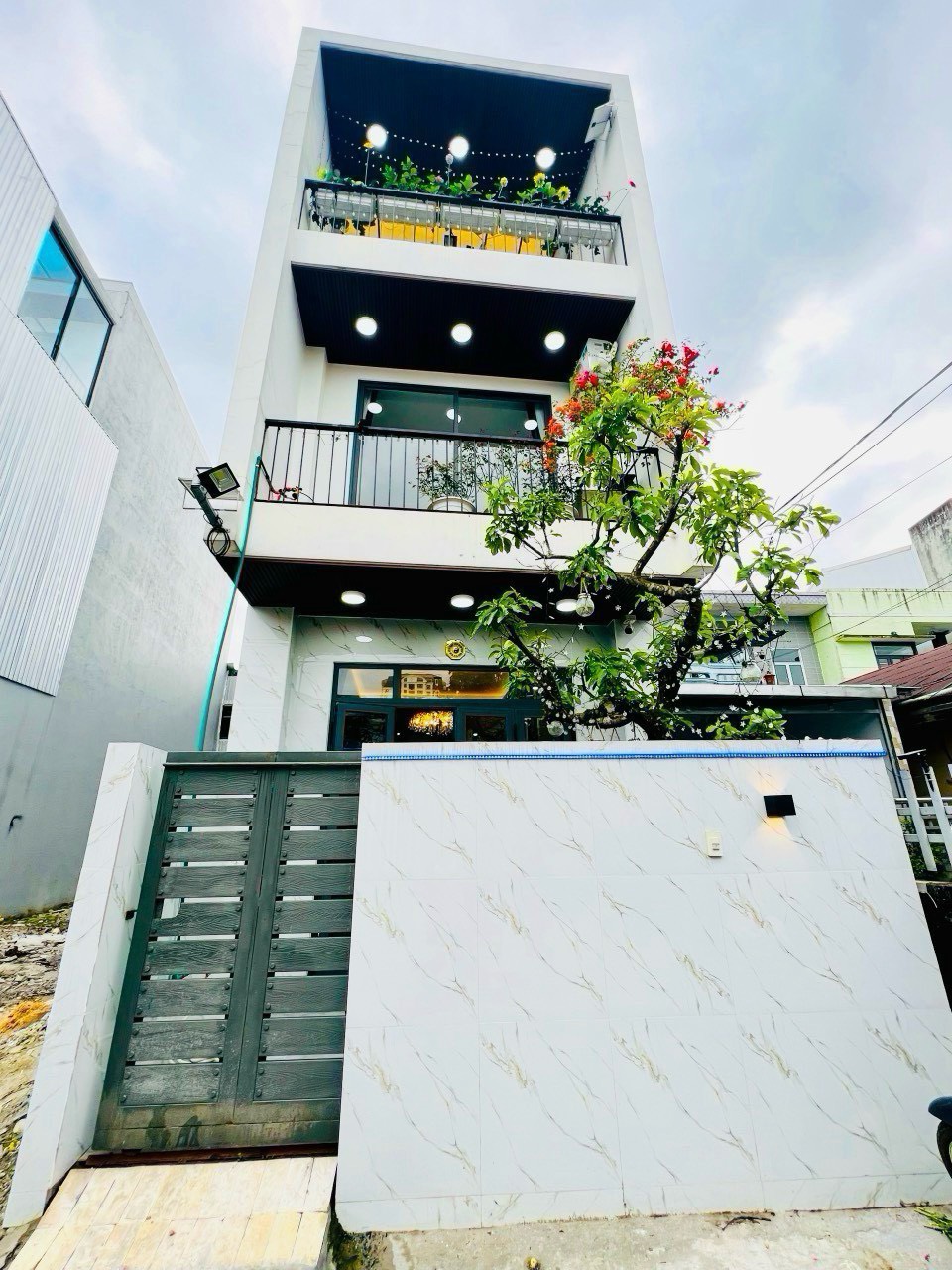 z5681432486164_778f471774ff3cfb6da69e12d25e6247